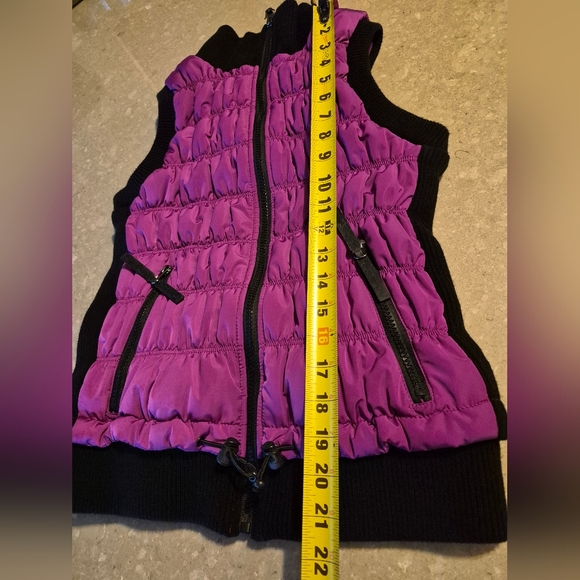 Calvin Klein Puffer Vest Sz. Med Women's Black & Pink Performance - Picture 8 of 14